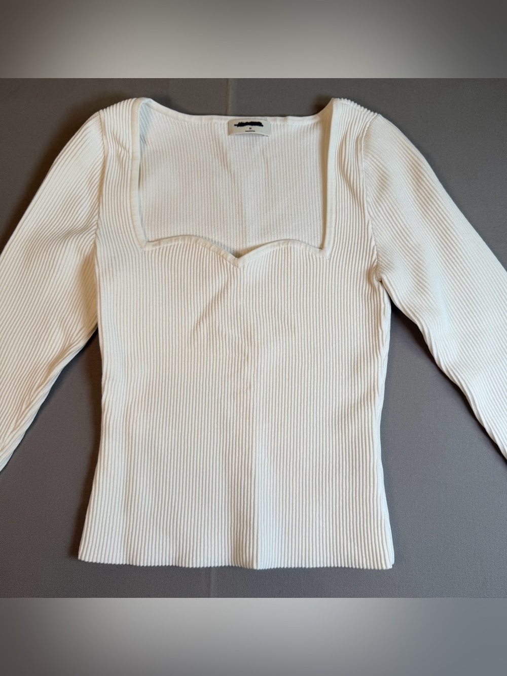 Wilfred Aritzia Women’s szM Cream Sweetheart Neckline RibKnit Stretch Longsleeve